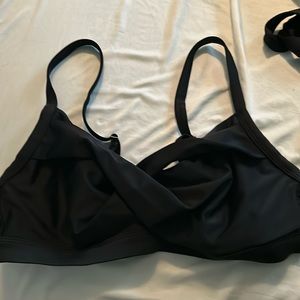 Athleta Cross Bikini Top 36B/C